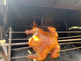 Pronájem grillu na prase, kýtu, krůtu, prasetoč... - 6