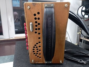 Opravy harmonik a heligonek 728115671 - 6