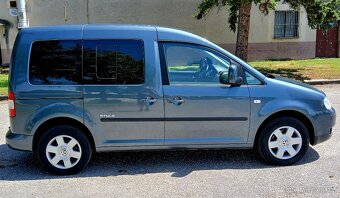 CADDY LIFE 1,9 TDi najeto 121000 km. - 6