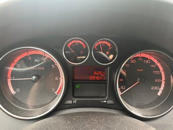 Peugeot 308 sportium - 6