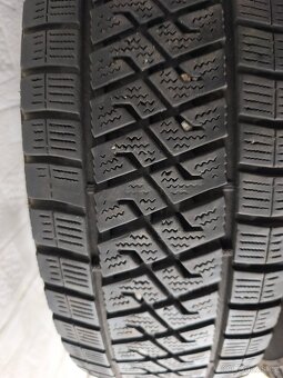 zimní kola 6x139,7 na Hyundai H1 pneumatiky 205/75 r16C - 6