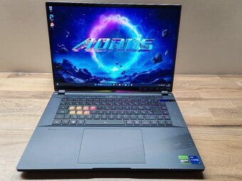 2K 165HZ_GIGABYTE AORUS 16X_i7-14650HX_16GB_RTX 4070 8GB - 6