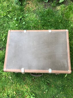 Velký starý kufr - 6