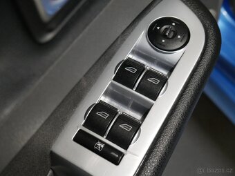 Ford Focus 2.0i ,  107 kW benzín, 2008 - 6
