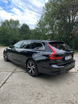 Volvo V90 B4 2022 - 6