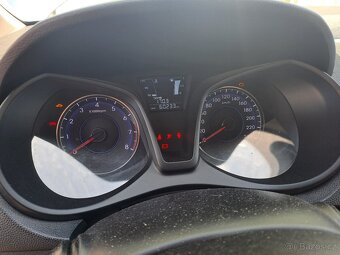 Hyundai IX20 - 6