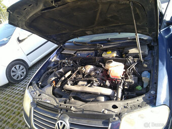 Vw passat V6 b5.5 2.5tdi 132kw + chip , rok 2003, 460 000km - 6