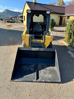 Smykovy nakladc GEHL R105 2022 1900 kg - 6