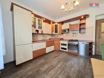 Pronájem bytu 2+1, 74 m², Karlovy Vary, ul. Rumunská - 6