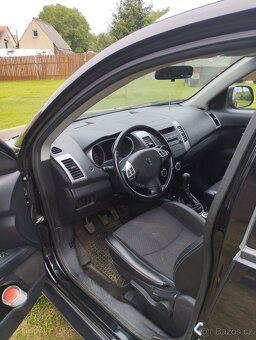 Peugeot 4007 - 6