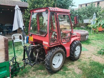 Malotraktor Antonio Carraro 3200 32. koní 3 válec - 6