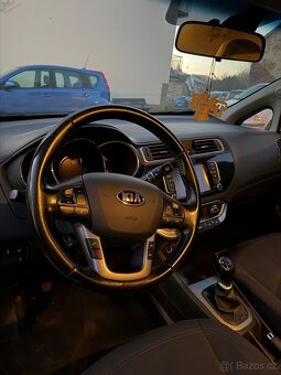 Kia Rio 1.4 - 6