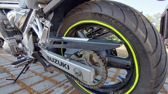 Suzuki bandit 600N - 6