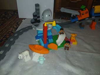 Lego DUPLO vláček na baterie Hřiště Depo zastávka - 6