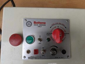 ELEKTROMOTOR 1,5 kW s převodovkou - 6