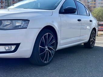 Škoda Octavia III - 6