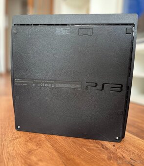 Sony Playstation 3 Slim (CECH-2504B) 320 GB černá - 6