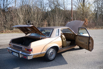 Mercury Monarch Ghia V8 1975 2-Door - 6