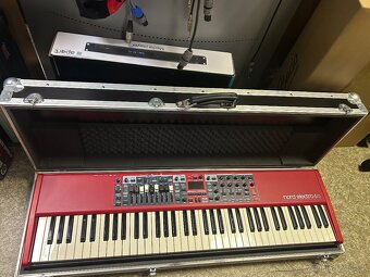 Nord Stage 3 88 dobrý stav+case a Nord Electro 6D73 - 6