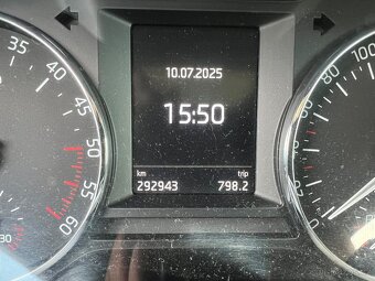Škoda Octavia 1.6 TDi - 6
