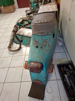Skútr Tatran 125 - 6