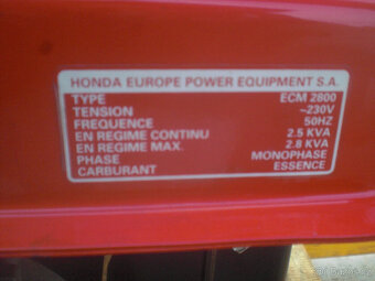 Profi elektrocentrála Honda ECM 2800 zánovní - 6