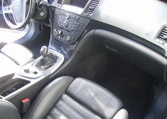 OPEL INSIGNIA 2,0 CDTI 118 kW - 6