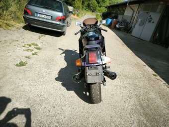 Kawasaki gpz 1000 rx - 6