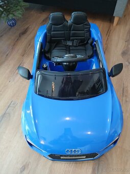 Dětské elektrické autíčko Audi - 6