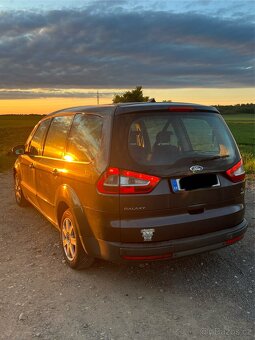 Ford Galaxy 2.0 TDCi, 7 míst, klimatizace, tažné - 6