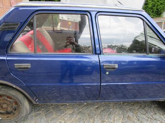 Nabízím Škoda 120 užovka. Pojízdná. Platná STK. Stav dle fot - 6