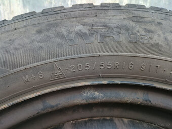 Sada celoročních pneu 205/55 R16 s disky rozteč 5x108 FORD - 6