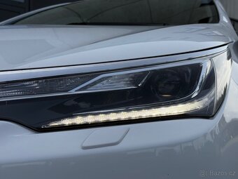 Toyota Corolla 1.6 Valvematic Executive / automat / 2018 - 6