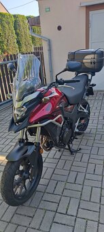 HONDA CB500X,první majitel,koupeno v ČR,najeto pouze 5480km - 6