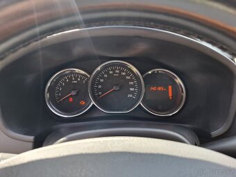 Dacia Logan 1.2 - 6