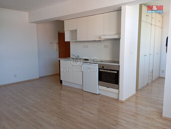 Pronájem bytu 2+kk, 42 m², Benešov, ul. Pražská - 6
