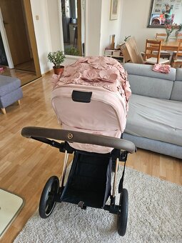 Kočárek cybex priam simply flowers 2 kombinace - 6