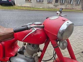 Jawa 250/353 kývačka - 6