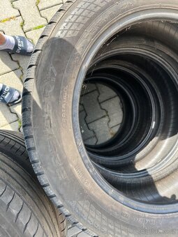 225/55R17 - 6