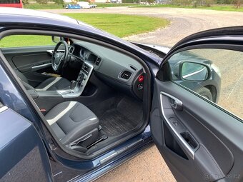 VOLVO V60 2.0 5VÁLCE AUTOMAT - 6