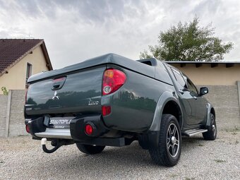 Mitsubishi L200 2.5 Di-D 131KW Intense 4x4 - 6