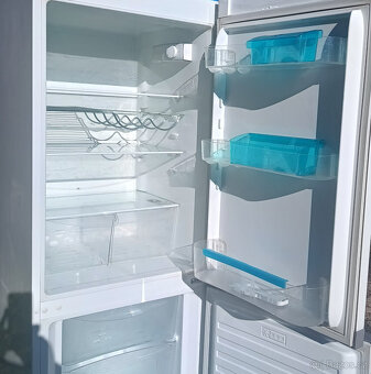 CHLADNIČKA S MRAZNIČKOU ZANUSSI - A++ - 175cm - 6