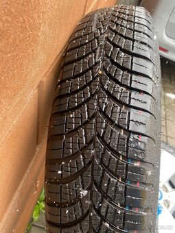 Sada celoročních kol BMW i3 a BMW i3S - 6