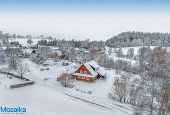 Výjimečná roubená novostavba s vybavením na okraji obce Dědo - 6