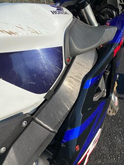 Honda CBR 954rr - 6