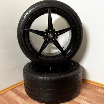 FERRARI 458 ITALIA 5x114.3 R20+DVOUROZM. LETNÍ 5mm - 6