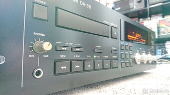 TASCAM DA-30 - 6