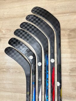 SPÁJANÉ HOKEJKY - PRAVÉ - BAUER BORON 5 PROTOR - TRACER - 6