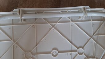 Stolek univerzální - 6