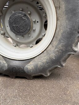 traktor Massey Ferguson 8240 - 6